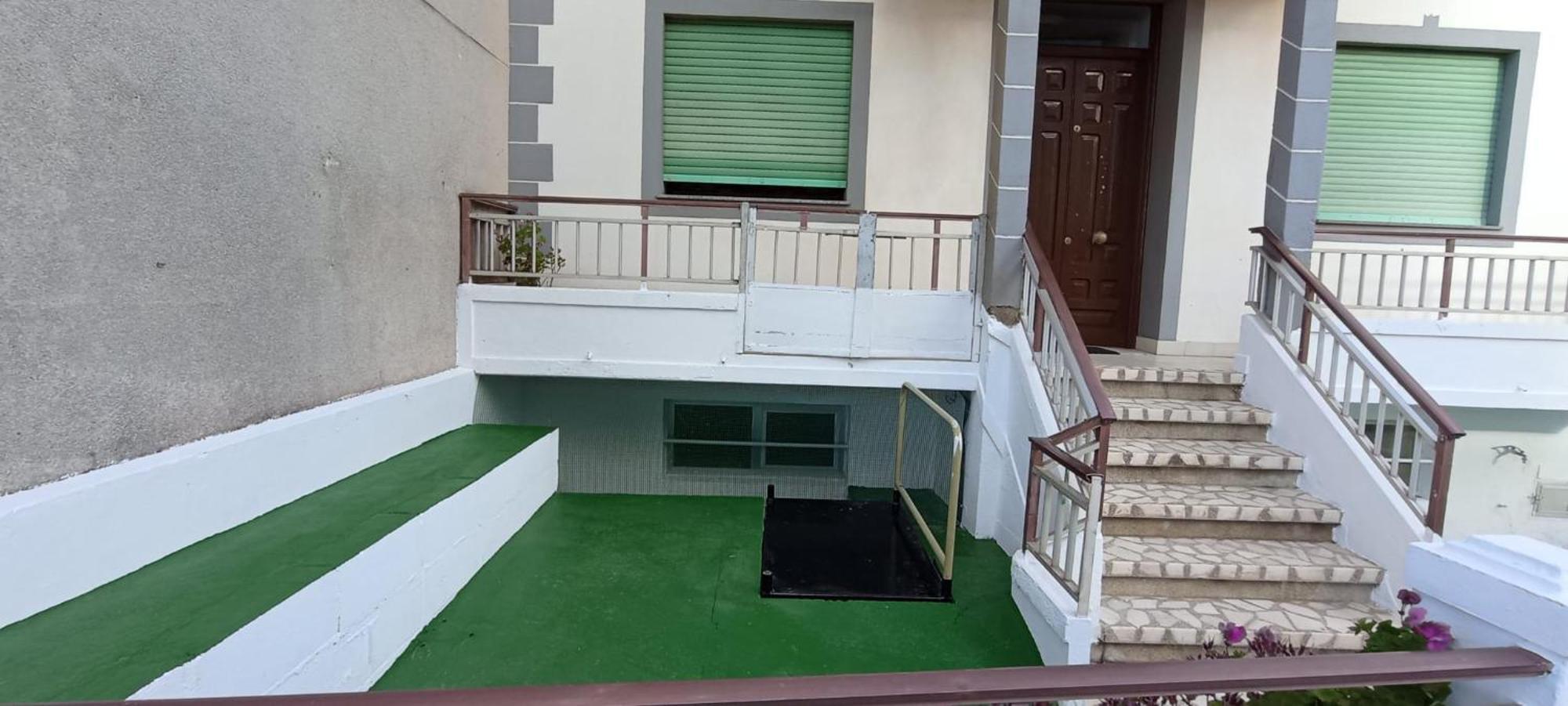Vakantiehuis Ensan Ciprian Casa En 1ª Linea De Playa